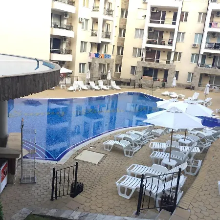 Hills-tim's Apartman